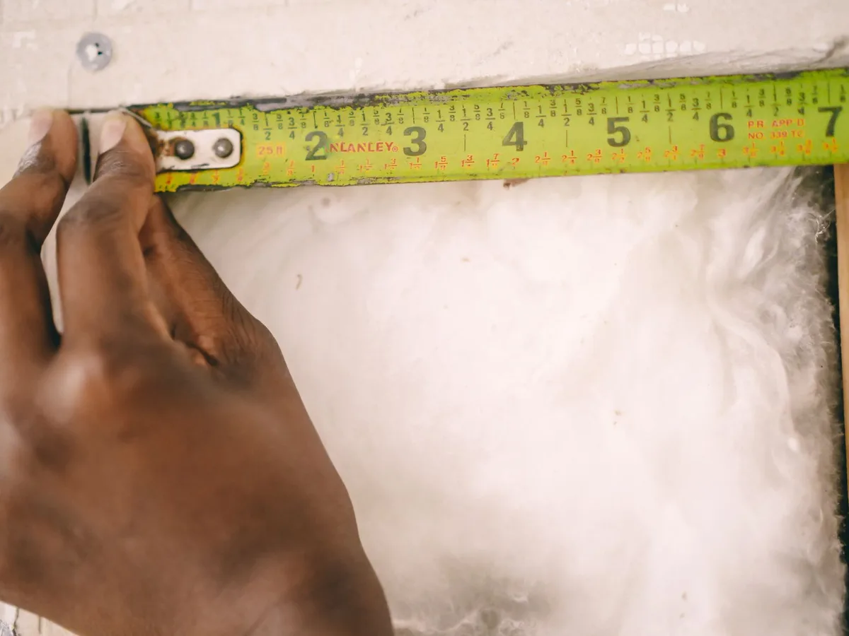 How to Measure a Bathtub for Replacement