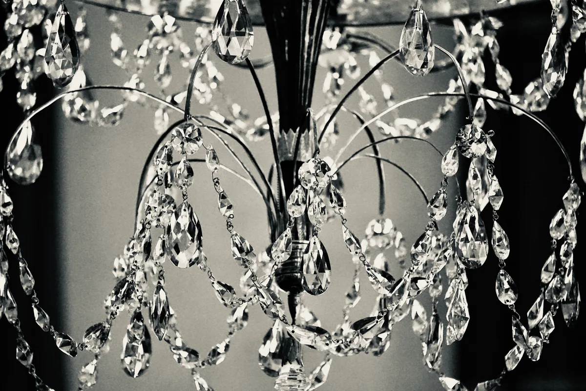How to Find a Short Circuit in a Crystal Chandelier