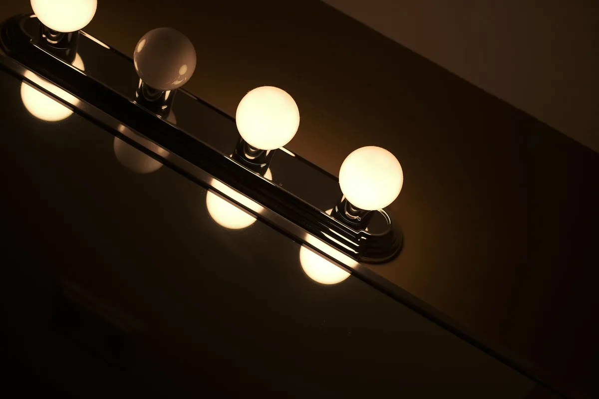 How to Position Wall Sconces Next to Bathroom Mirror