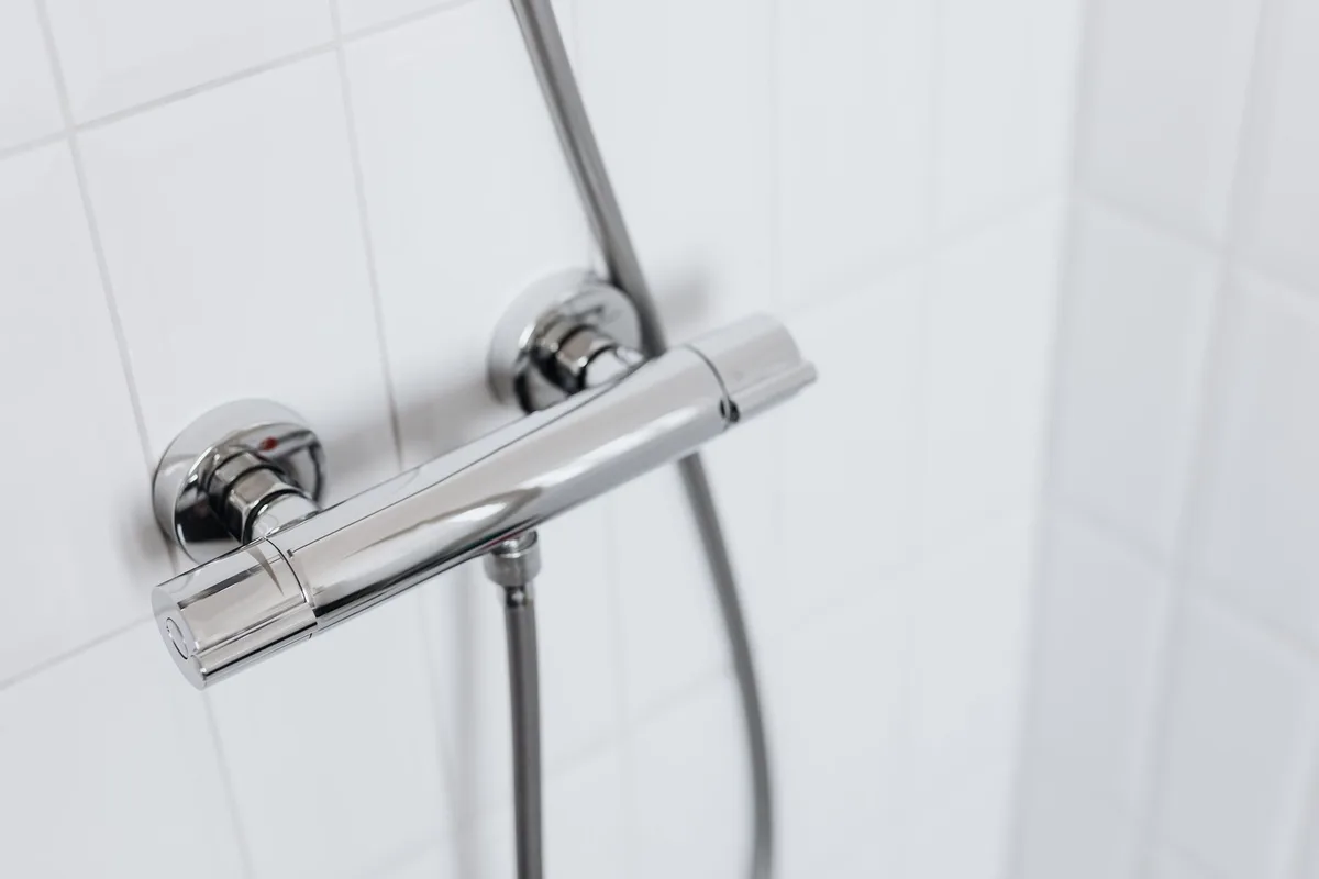 How to Replace Shower Arm Pipe