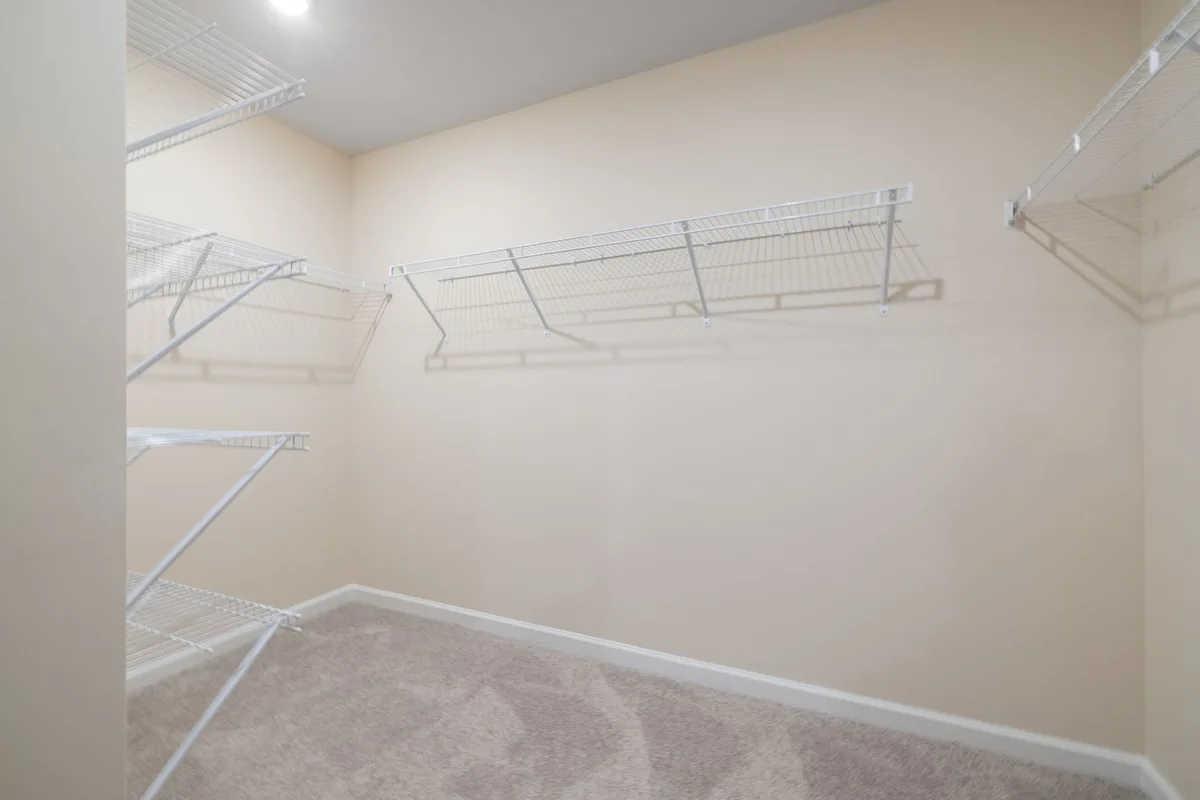 closet shelving system white wire