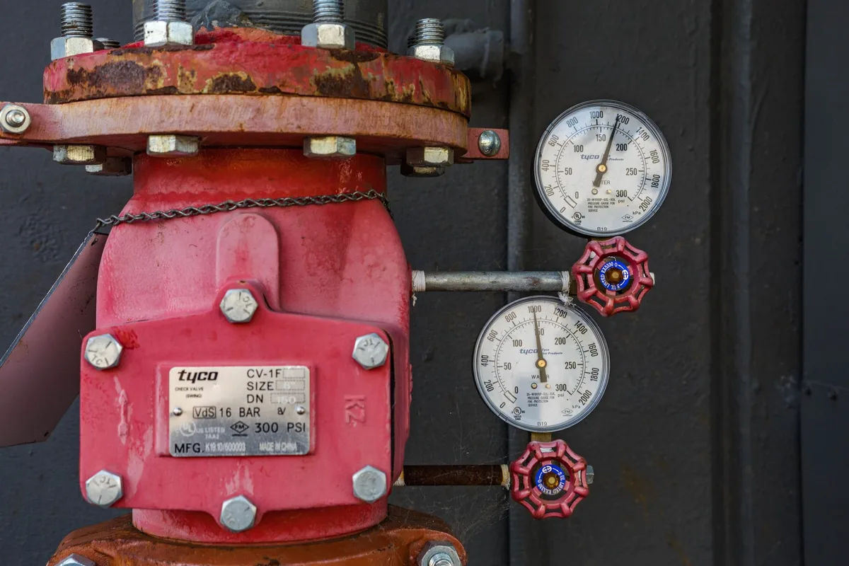 How to Fit a Thermostatic Mixing Valve