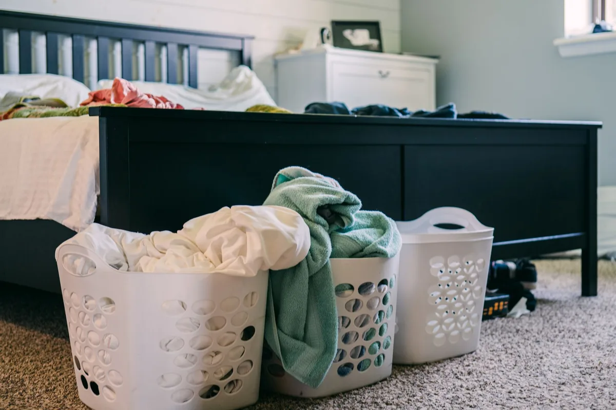 How to Organize a Laundry Room With Baskets