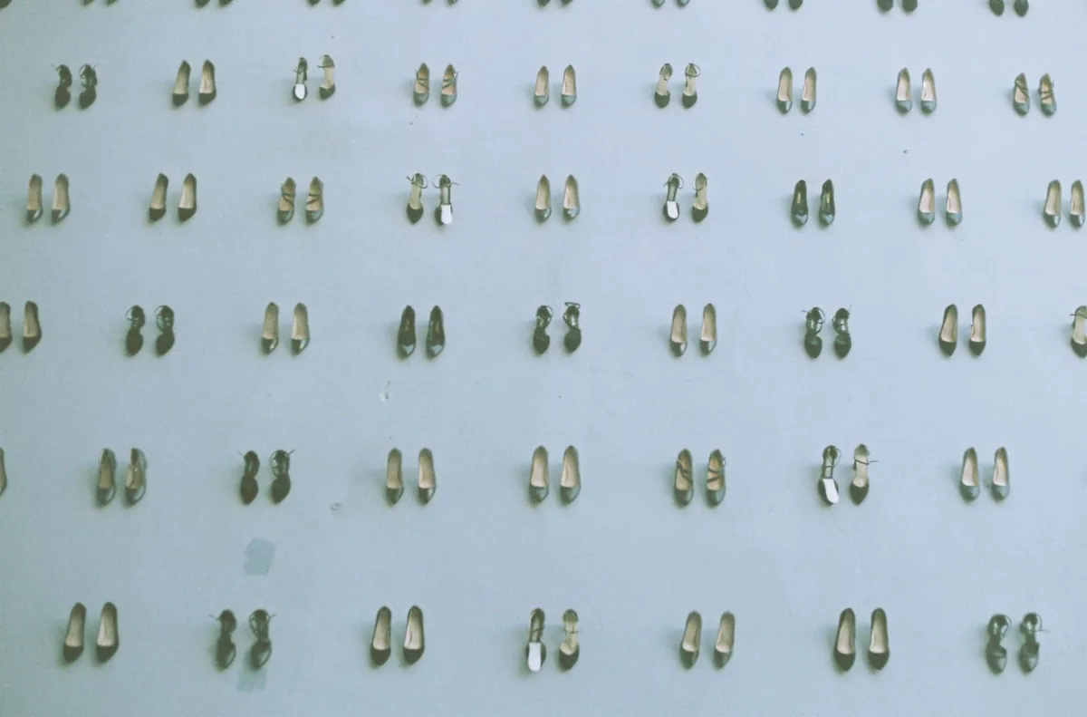 organize shoes by frequency