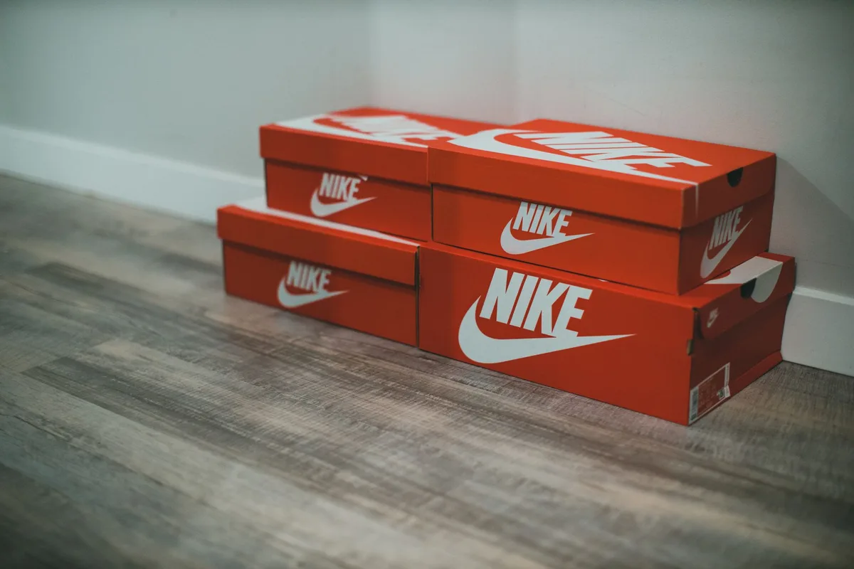 shoe storage container sizing