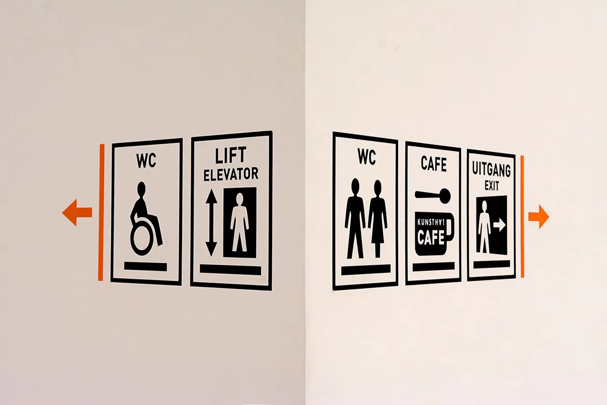 How to Plunge a Toilet Correctly