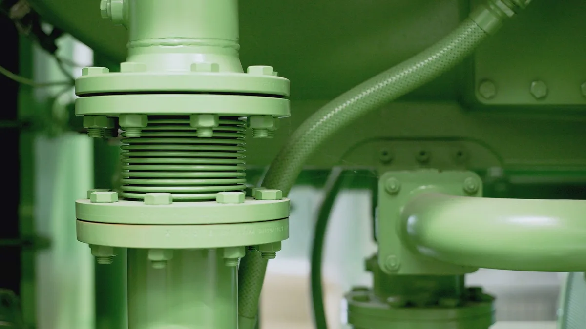 How to Install a Toilet Tank-to-bowl Gasket