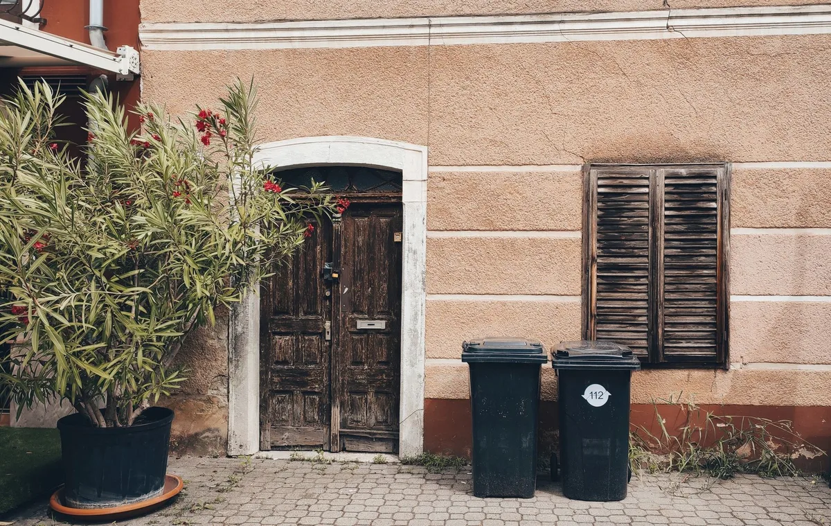 trash can cabinet