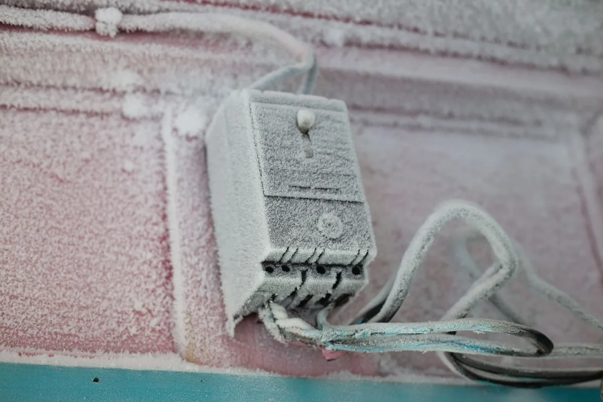 dehumidifier bucket float switch