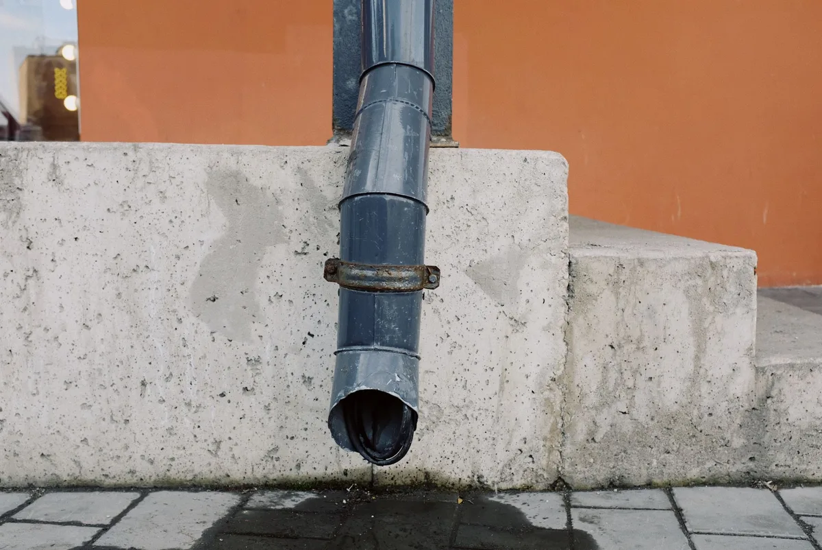 gravity drain